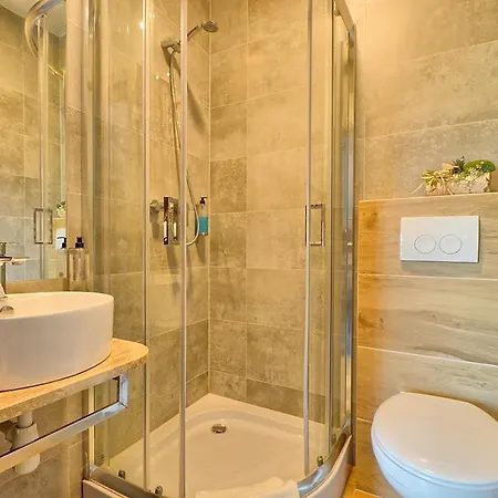 Natura Przeciszów Bed and breakfast