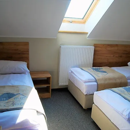 Natura Przeciszow Bed & Breakfast 3*