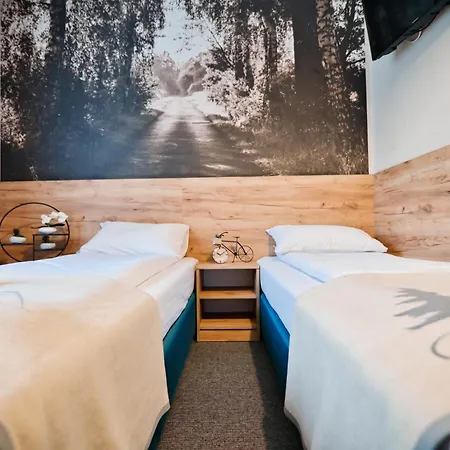 Natura Przeciszow فندق مبيت وإفطار زاتور