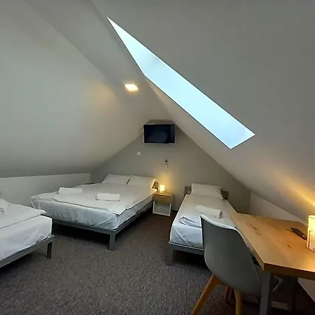 Bed & Breakfast Natura Przeciszow 3*